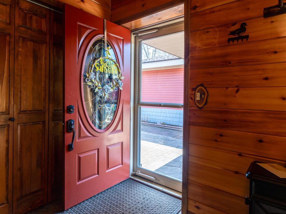 131 Andrus St-15