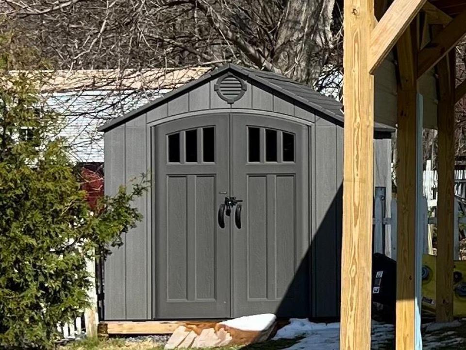 Shed for Belle