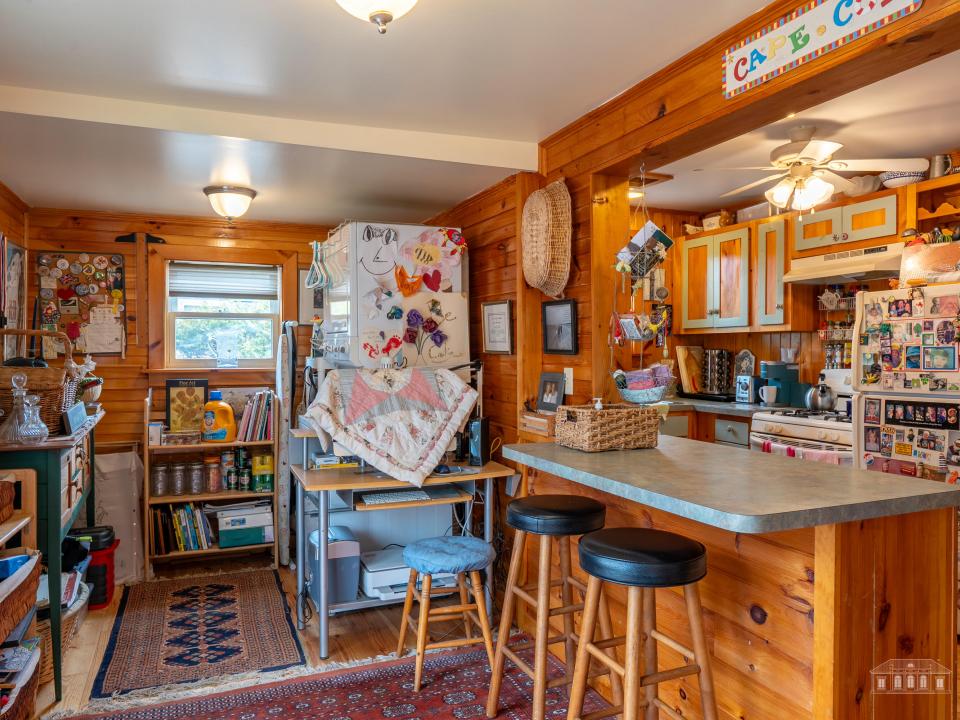 66 Edward St SL-16