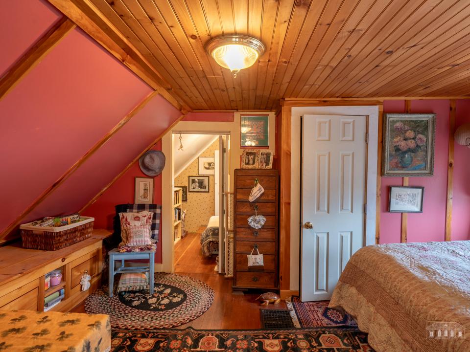 66 Edward St SL-27