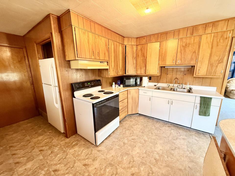 Apartment Kitchen