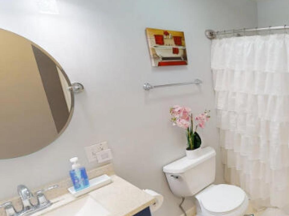 Bathroom 2