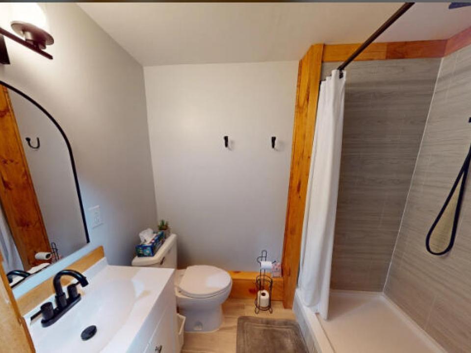 Bathroom 3