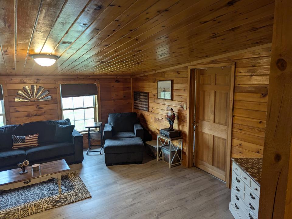 PXL_20250421_190146181