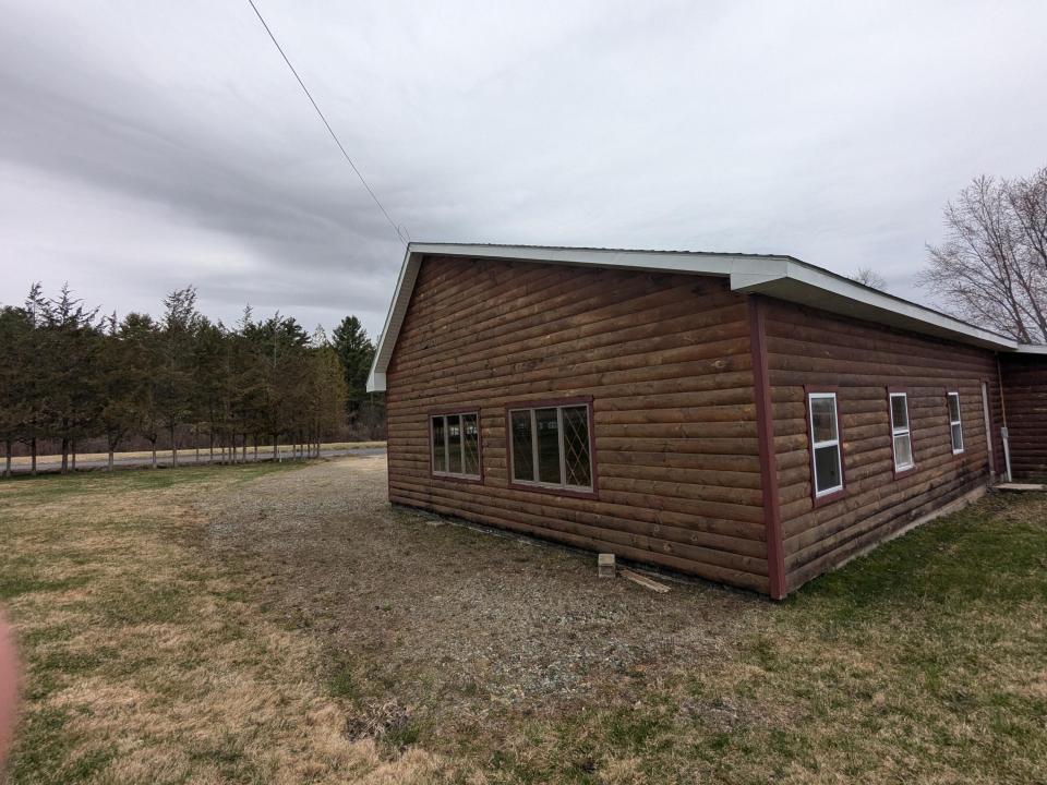 PXL_20250421_191857436