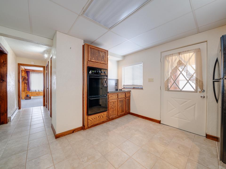 5 Cassell Ln-26