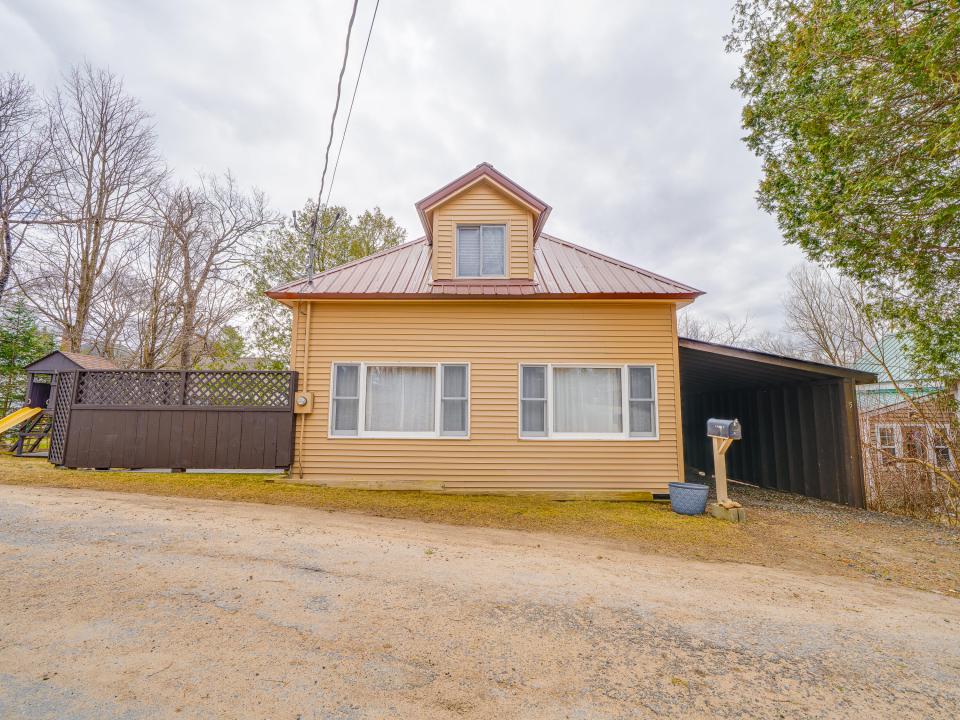 5 Cassell Ln-76 5 Cassell Ln-76
