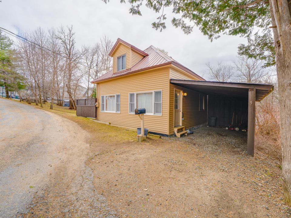 5 Cassell Ln-77