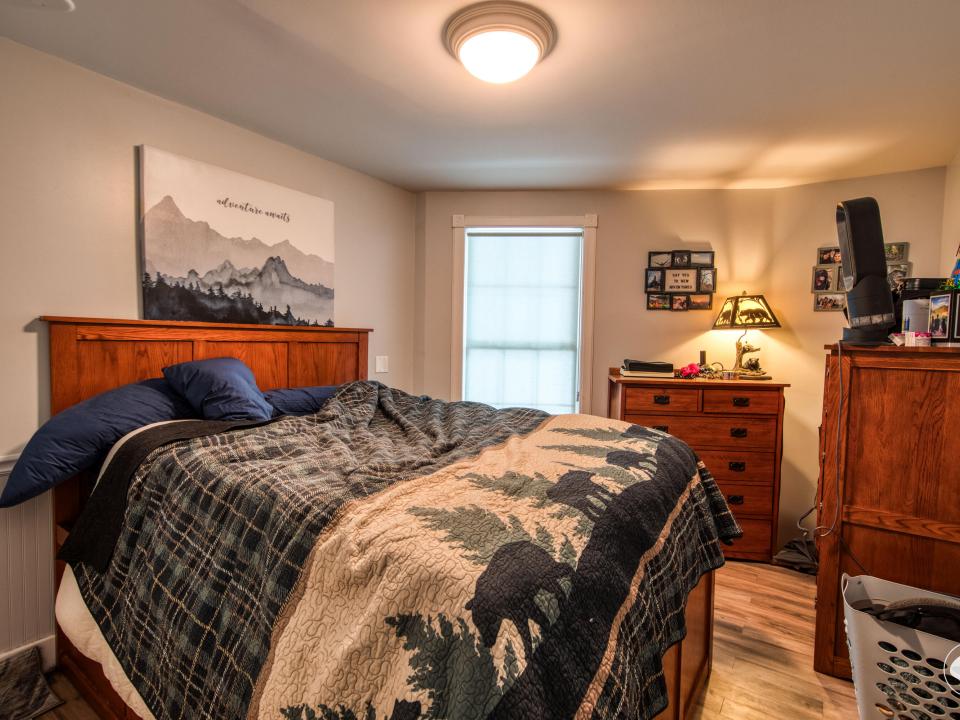Lower Level Apartment - Bedroom