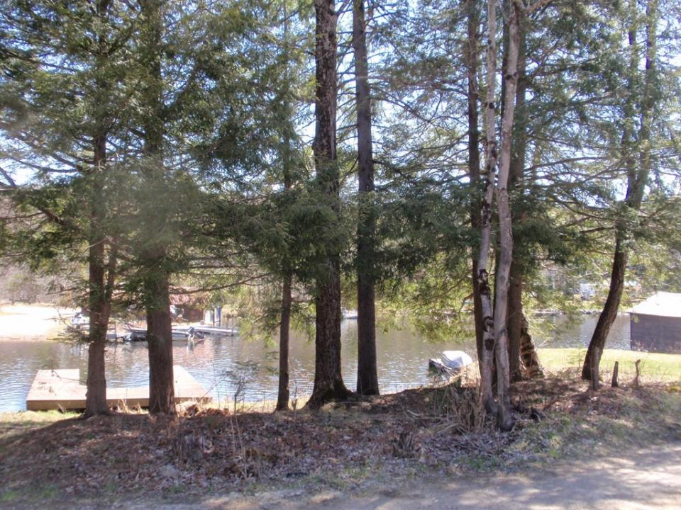 Lake Access Lot