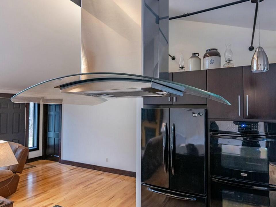 RanchInTupper_Kitchen_Fan
