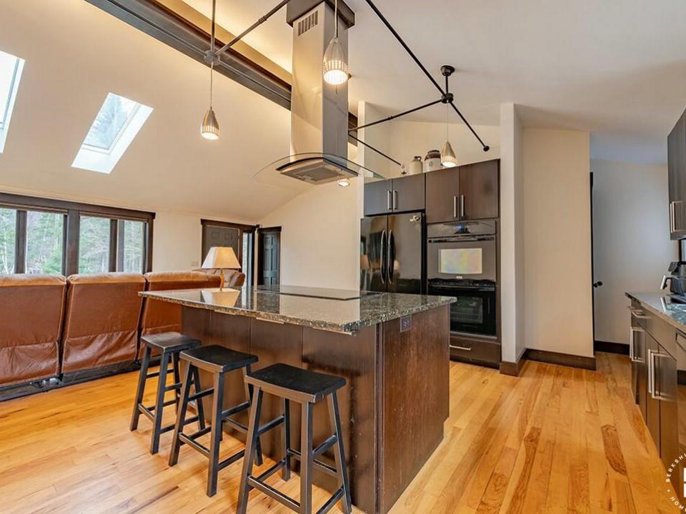 RanchInTupper_Kitchen_R