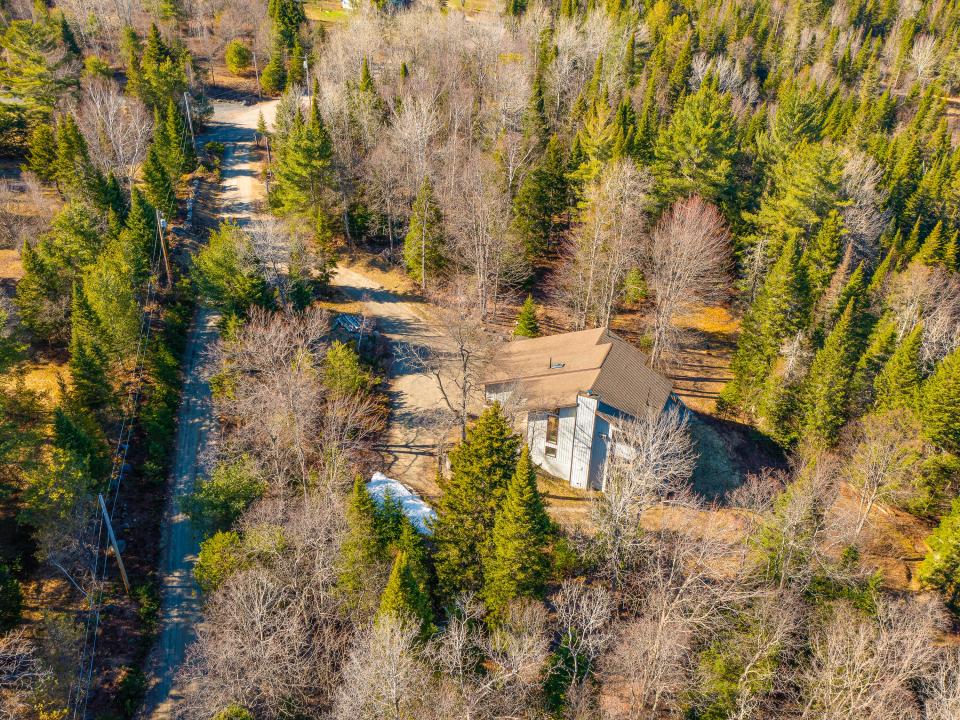 19 Blueberry Hill Rd-20