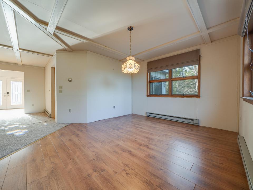 19 Blueberry Hill Rd-59