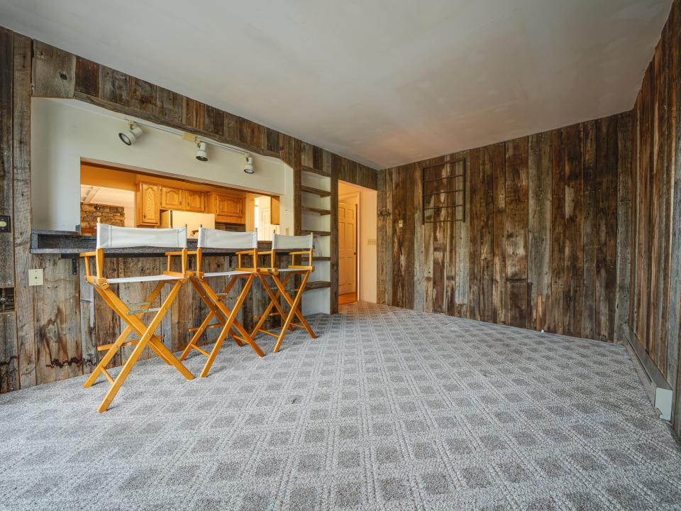 19 Blueberry Hill Rd-68
