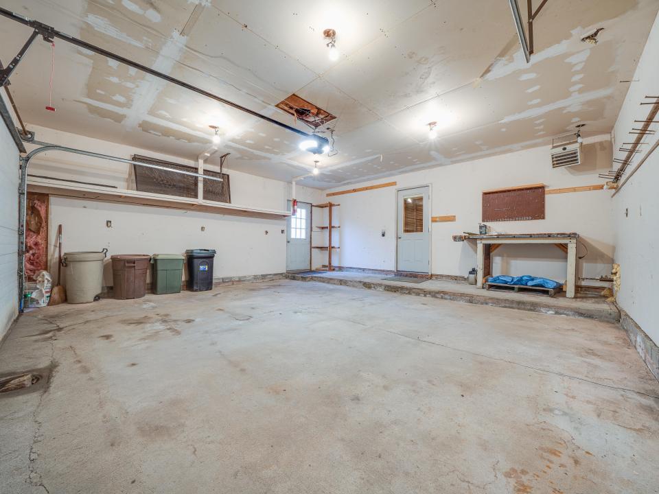 19 Blueberry Hill Rd-76