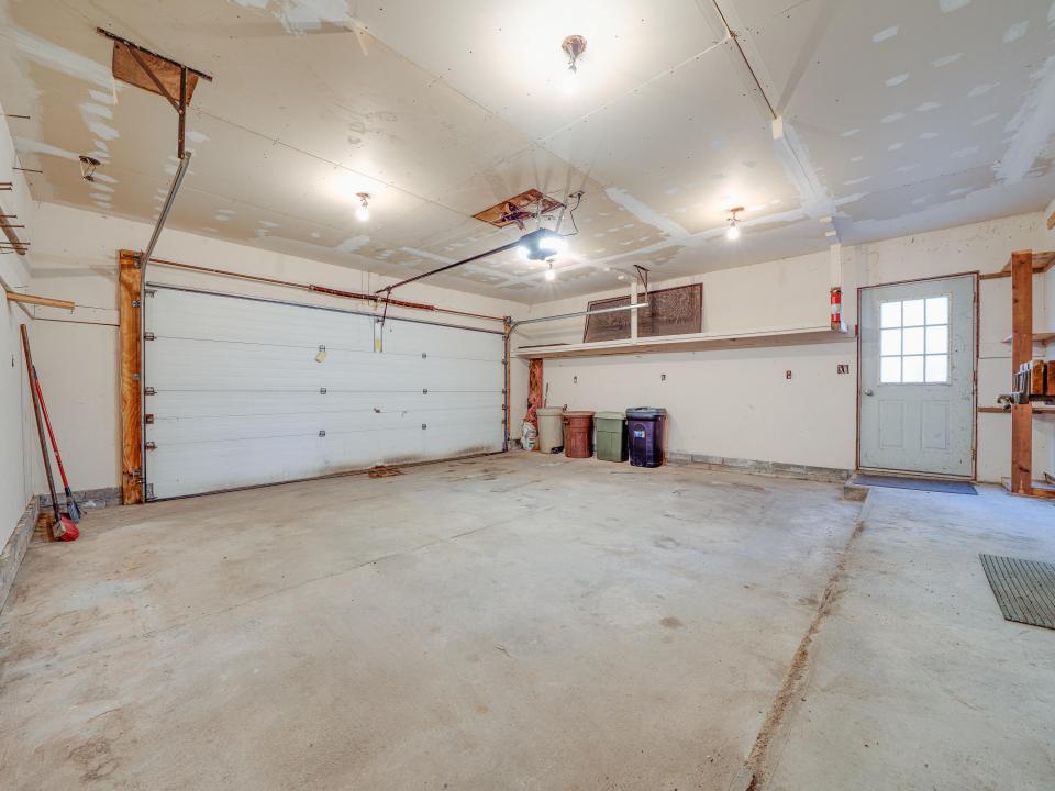 19 Blueberry Hill Rd-79