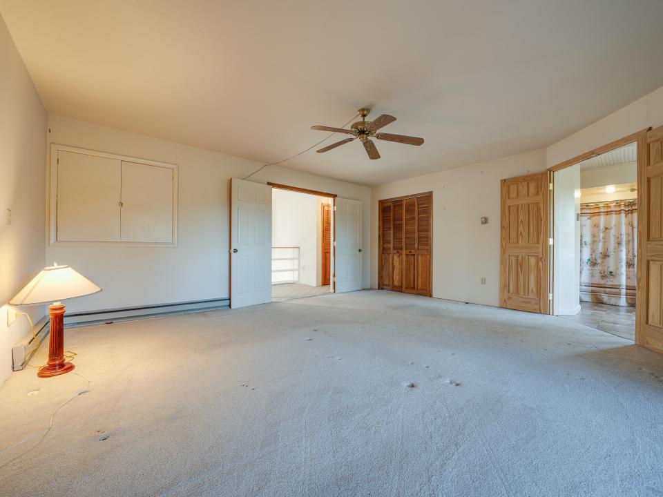 19 Blueberry Hill Rd-86