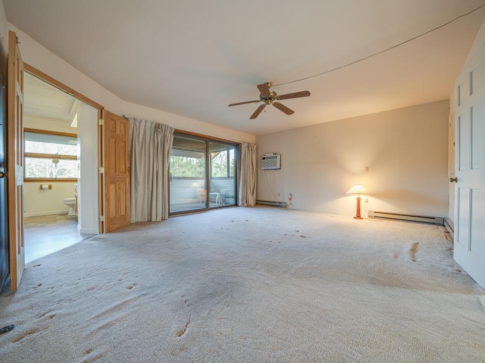 19 Blueberry Hill Rd-88