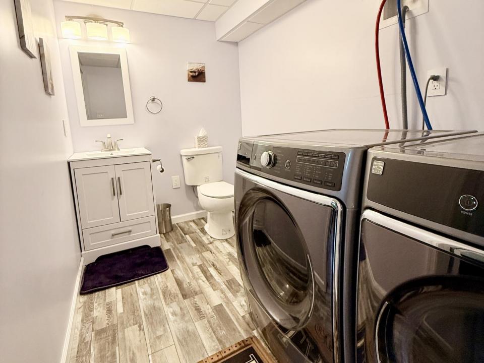 Laundry/half bath