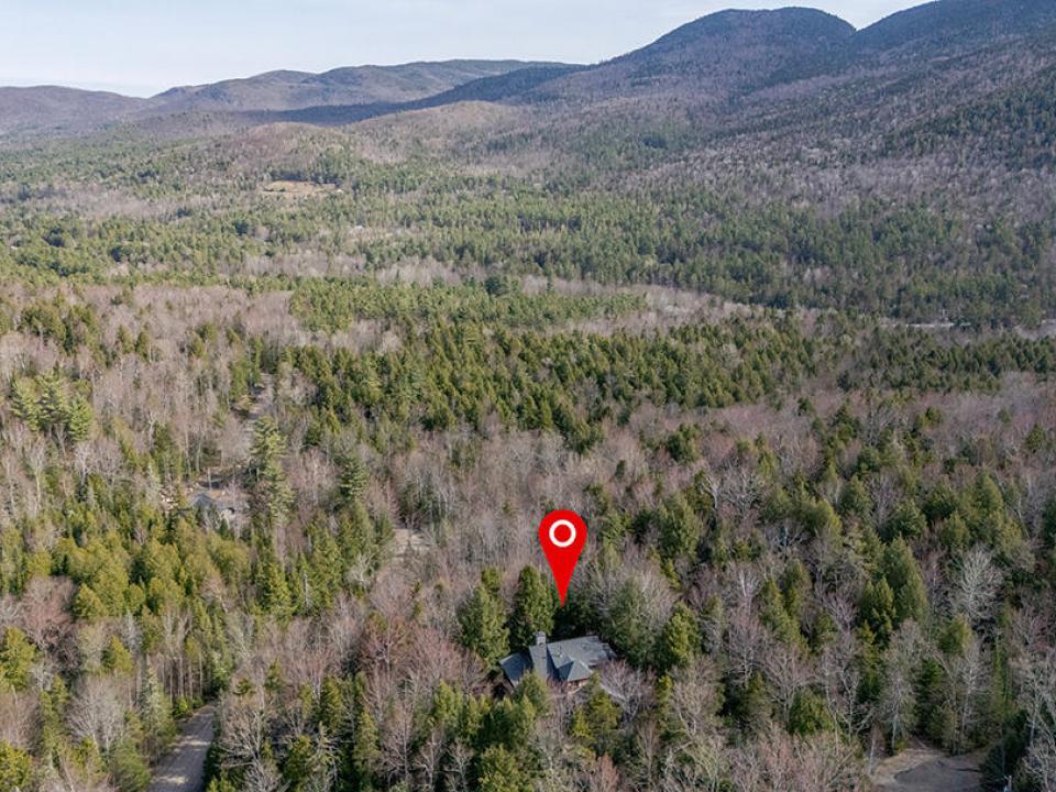 KeeneHomeOnRoundTop_A_Exterior_Front