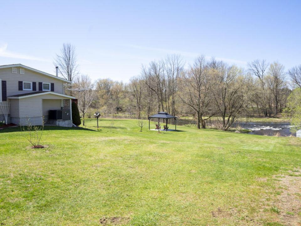 Side yard
