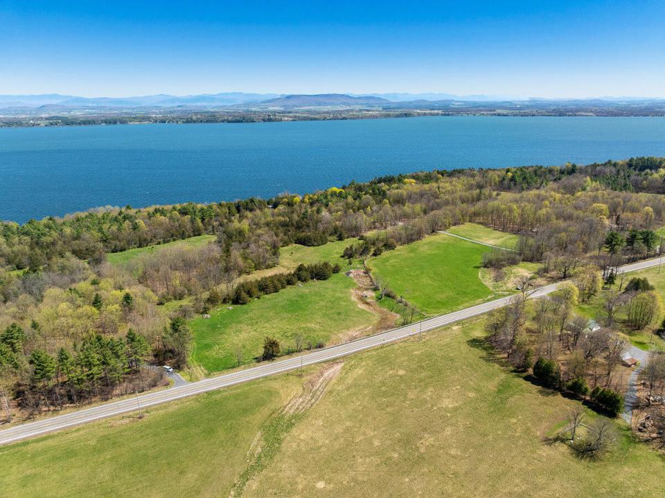 5575-rt9n-westport-ny-12993-25