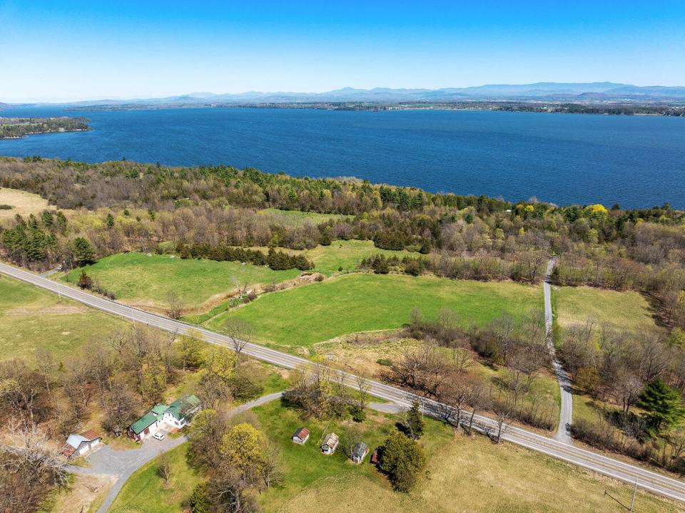 5575-rt9n-westport-ny-12993-27