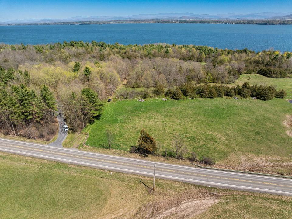 5575-rt9n-westport-ny-12993-34