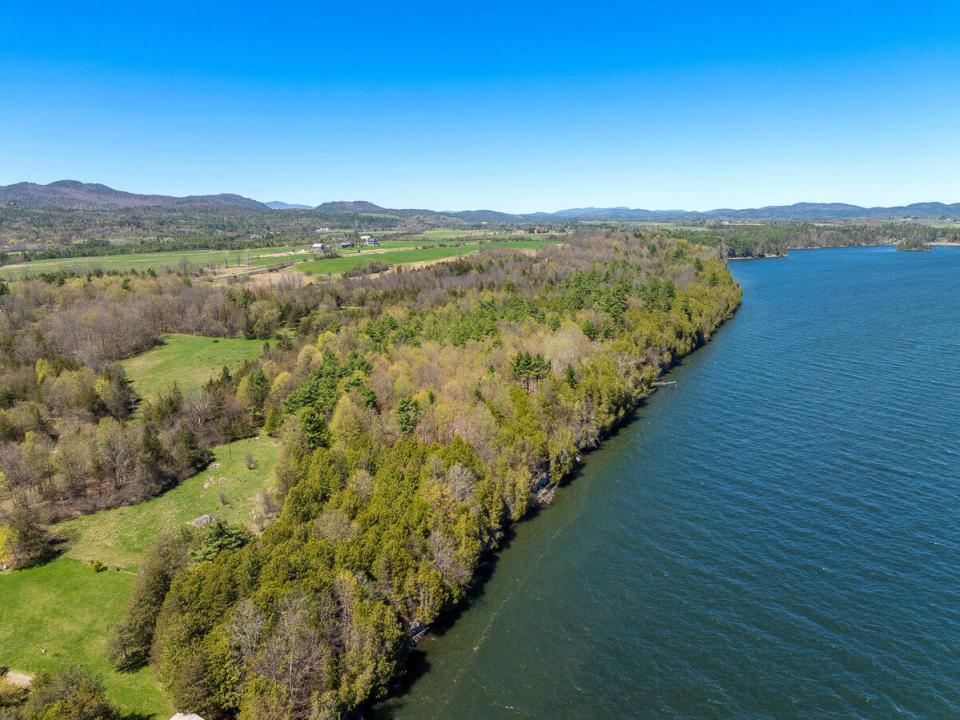5575-rt9n-westport-ny-12993-11