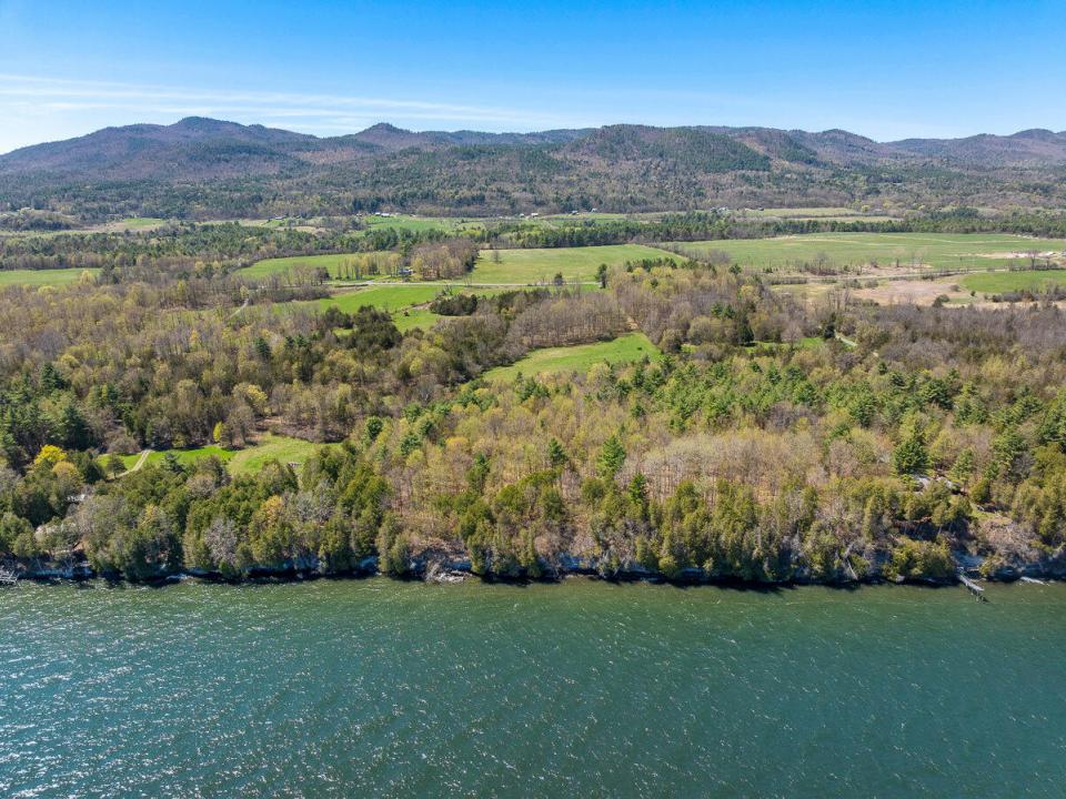 5575-rt9n-westport-ny-12993-12