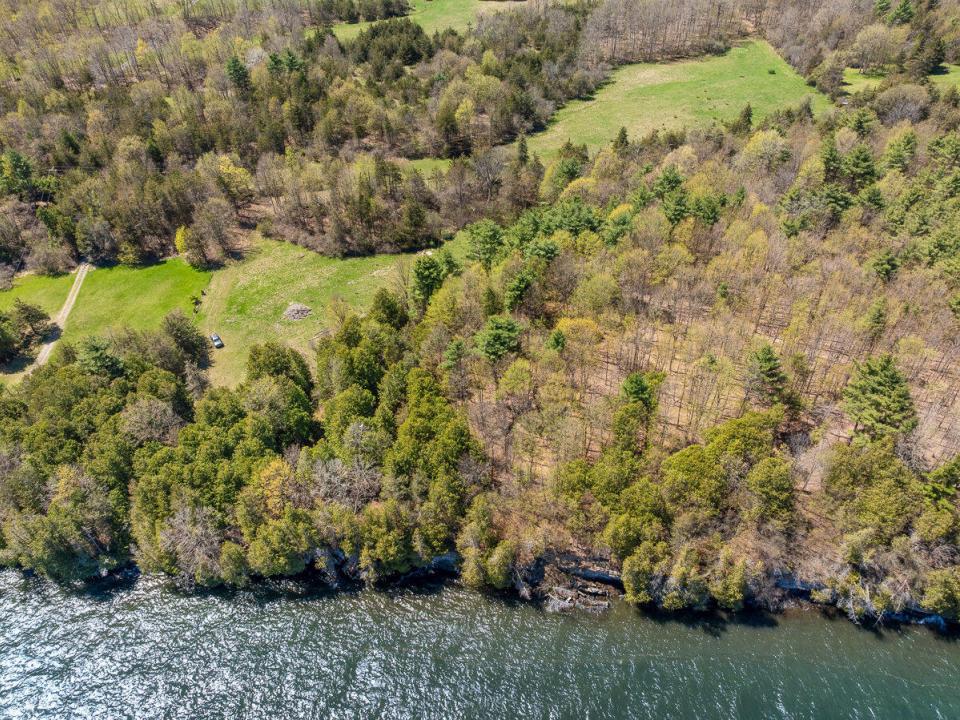 5575-rt9n-westport-ny-12993-13