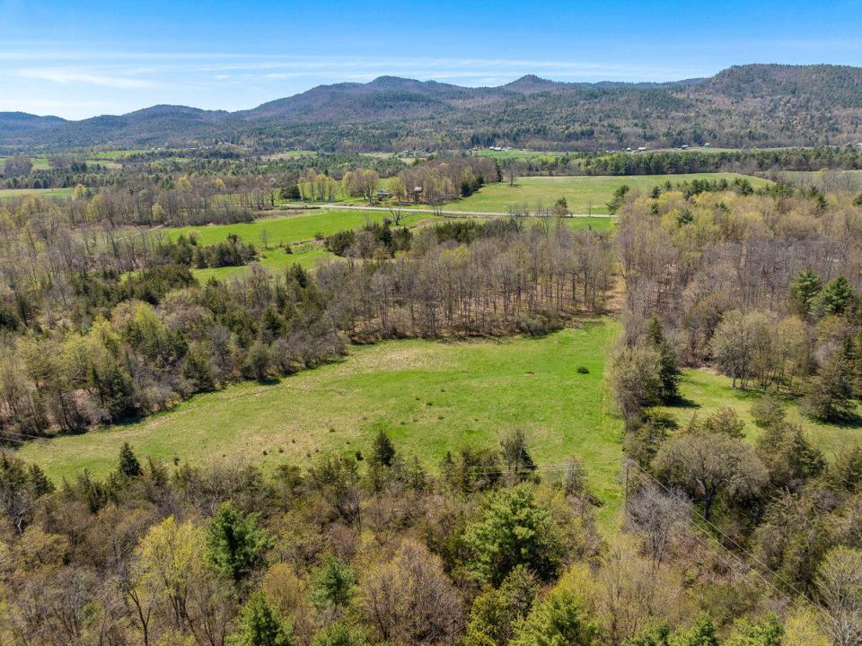 5575-rt9n-westport-ny-12993-14
