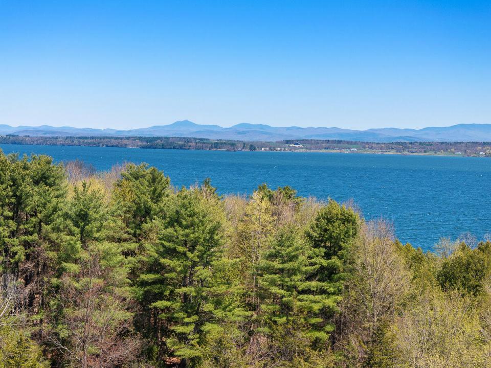 5575-rt9n-westport-ny-12993-18