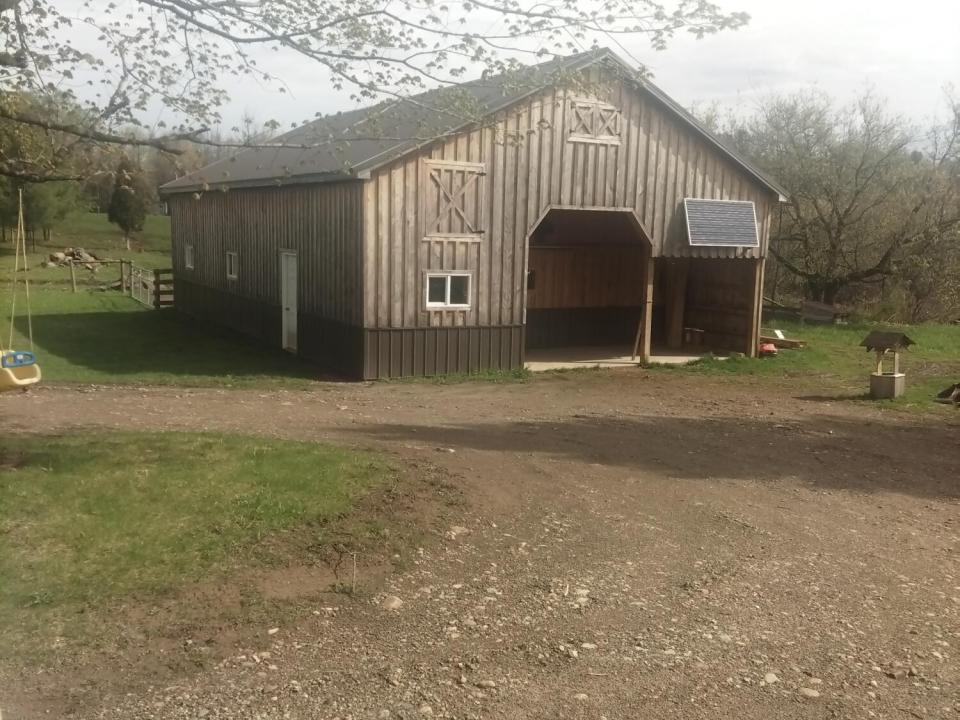 Mast Barn Mast Barn