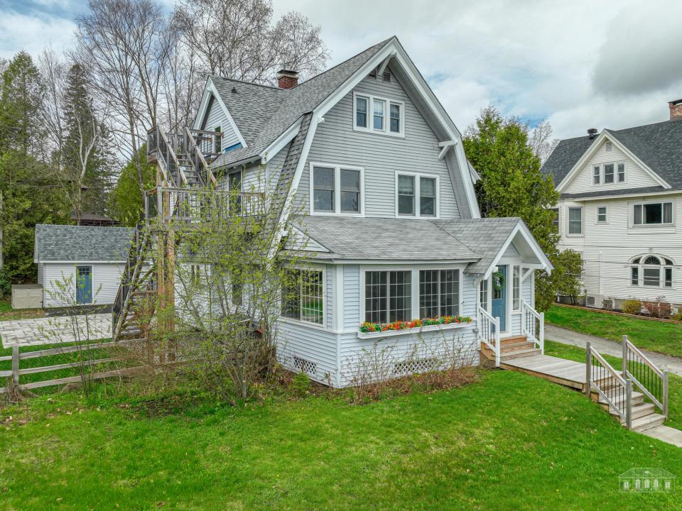 26 Maple St LP-1