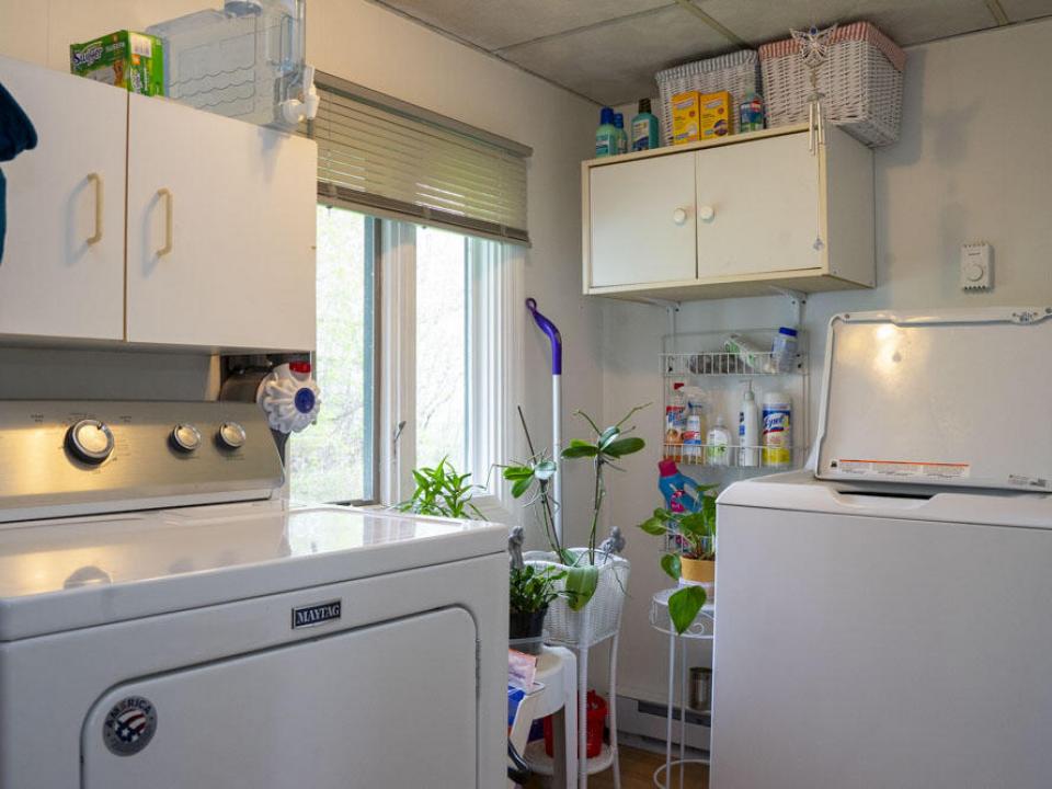 Laundry/Bed 3