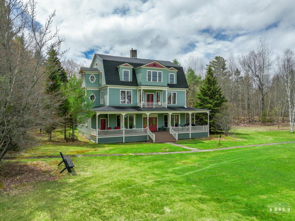 9 Loon Lake Terrace VV-1