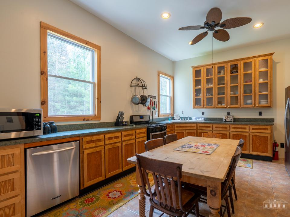 9 Loon Lake Terrace VV-32