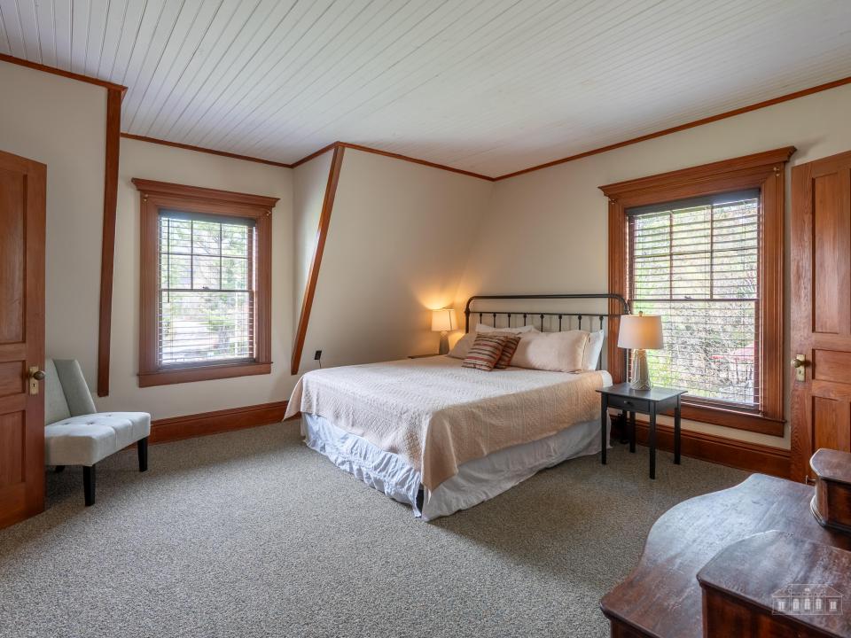 9 Loon Lake Terrace VV-60