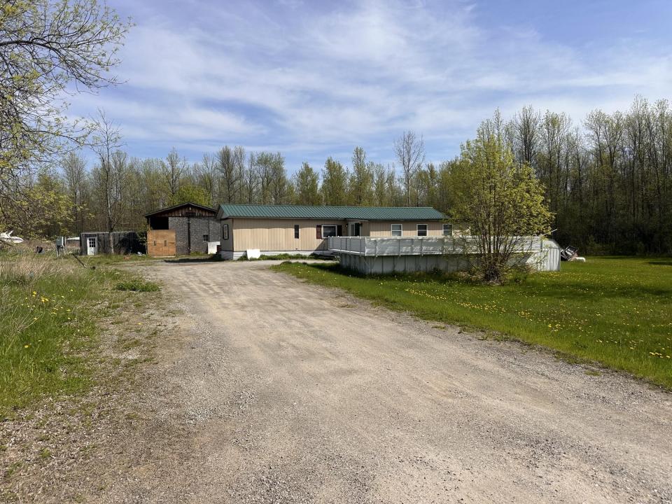 Exterior View 1