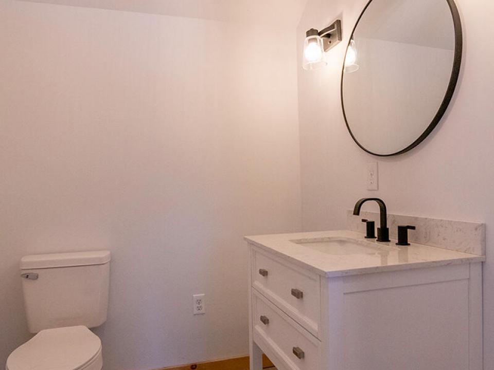 RenovatedHomeInJay_Jan2025_HalfBath_V