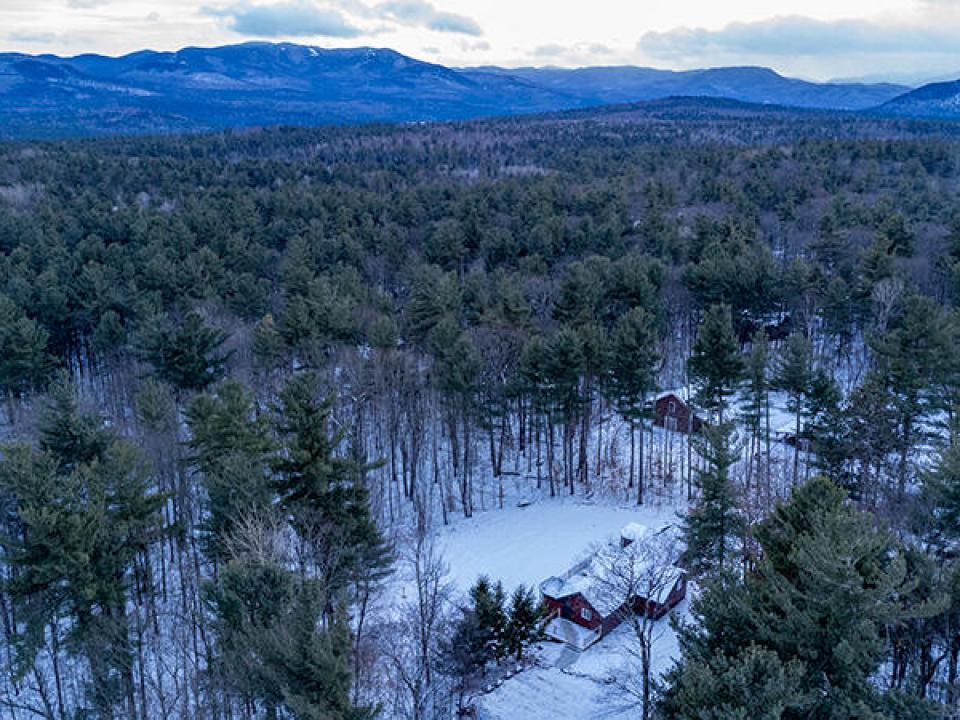 RenovatedHomeOnCedar_A_Exterior_Front_H_