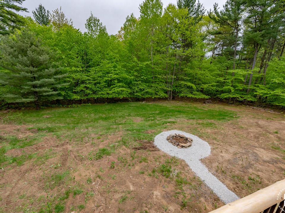 NewlyRenovatedHomeInJay_Deck_View