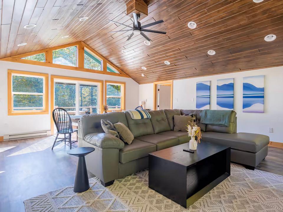 JayHomeOnCedar_LR_DR