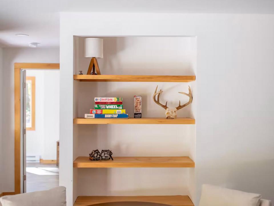 JayHomeOnCedar_GameRoom_Storage