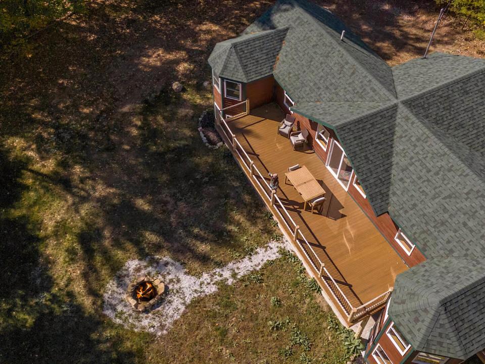 JayHomeOnCedar_Aerial_Exterior_Firepit