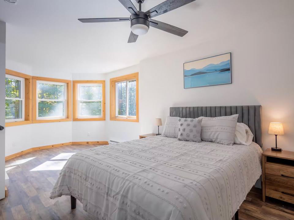 JayHomeOnCedar_LowerLevel_Bedroom2