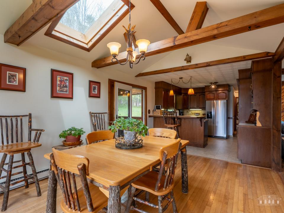 1811 NY3 BD-32