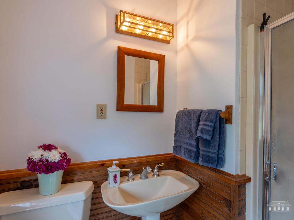 1811 NY3 BD-49